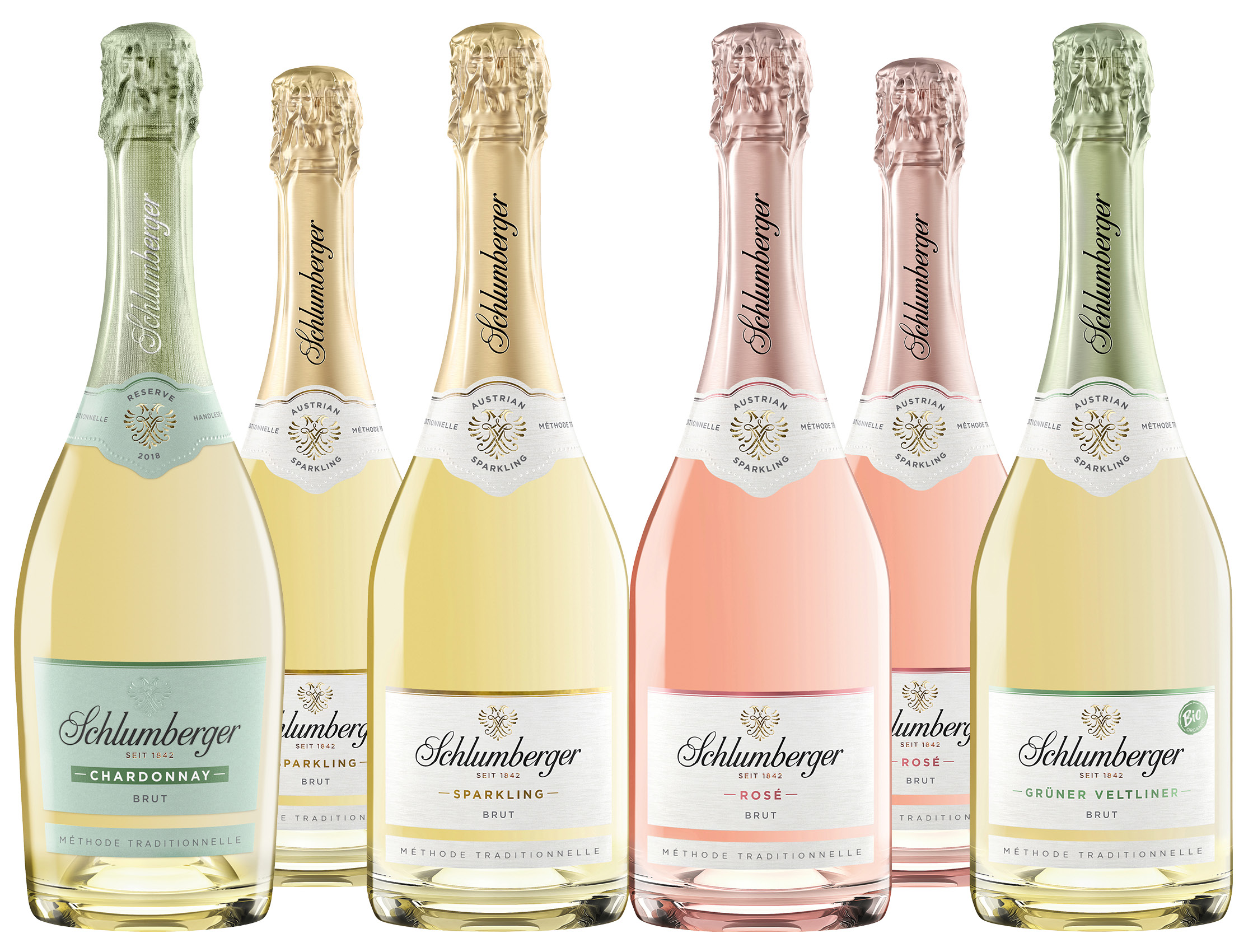 Schlumberger Sektklassiker Sechs Flaschen Sekt der Marke Schlumberger stehen in einer Reihe. Die Flaschen haben unterschiedliche Farben und Etiketten, die auf die Sorten Chardonnay, Sparkling, Rosé und Grüner Veltliner hinweisen.