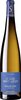 Eine Flasche Riesling mit einem eleganten, grünen und goldenen Etikett. Die Beschriftung zeigt -Le Clos Saint Léger- und -Grand Cru-, mit dem Logo -S- oben. Der Hintergrund ist hell und neutral.
