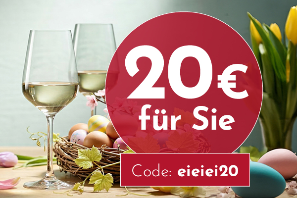 Zwei Weingläser stehen neben einem dekorativen Nest mit bunten Ostereiern. Im Hintergrund sind Tulpen sichtbar. Ein Angebot von 20 € für einen Rabatt, Code: eiei20.