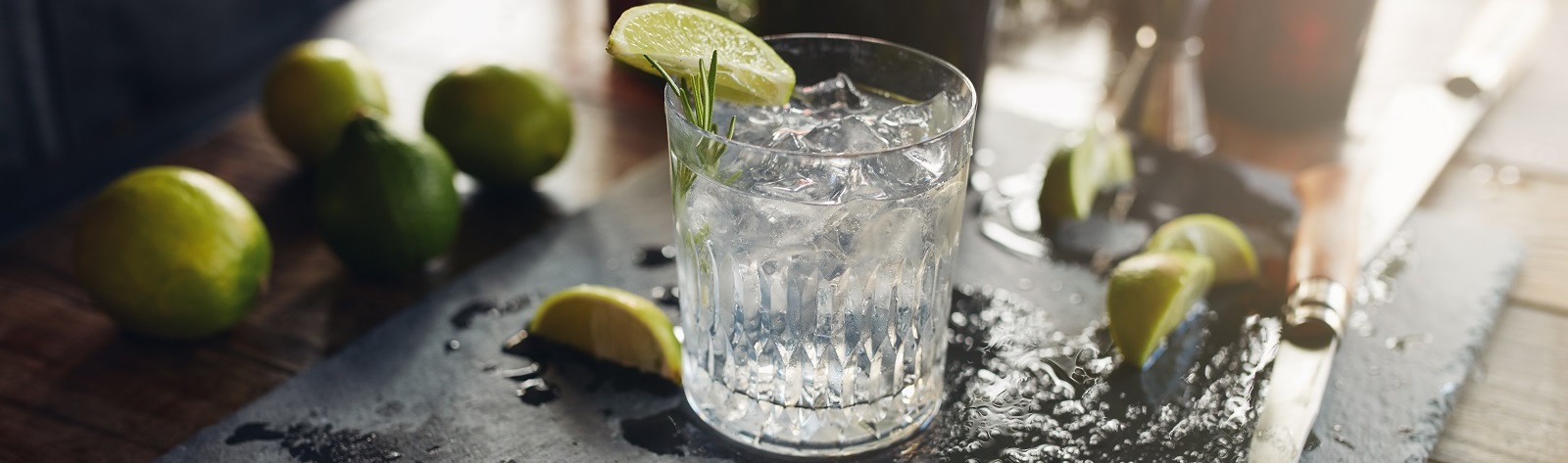 Gin im Glas